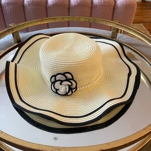 Pearl flower summer hat